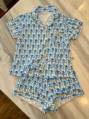 Pajama short set - Women’s Medium